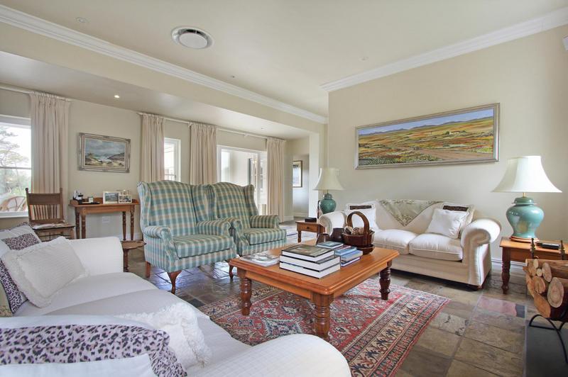 To Let 3 Bedroom Property for Rent in Steenberg Estate Western Cape